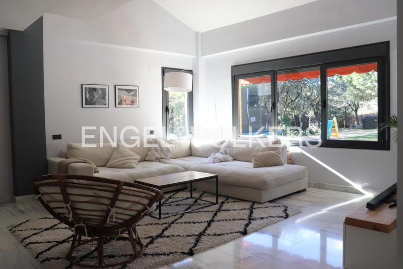 Foto f8043560-a1ae-468b-b247-b70949ca6526. Location maison avec chauffage parking piscine dans Torrelodones