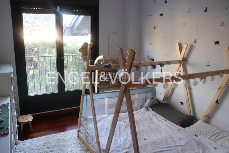 Foto 734b473f-8378-44ac-96be-c5573d9aa2f5. Rent house with heating parking pool in Colonia Torrelodones