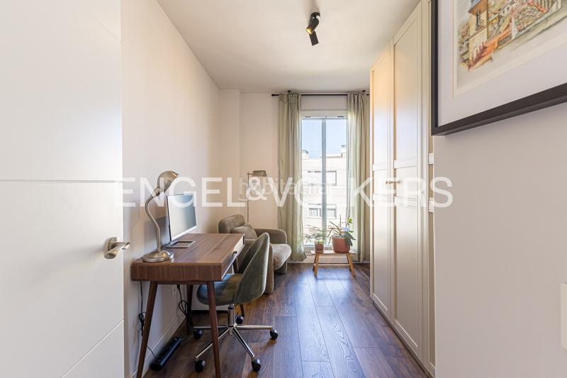 Foto 5a7736d7-3d3f-40bf-9d3b-fe73c6425410. Apartament amb calefacció aparcament piscina a Parque Empresarial Rozas de Madrid (Las)