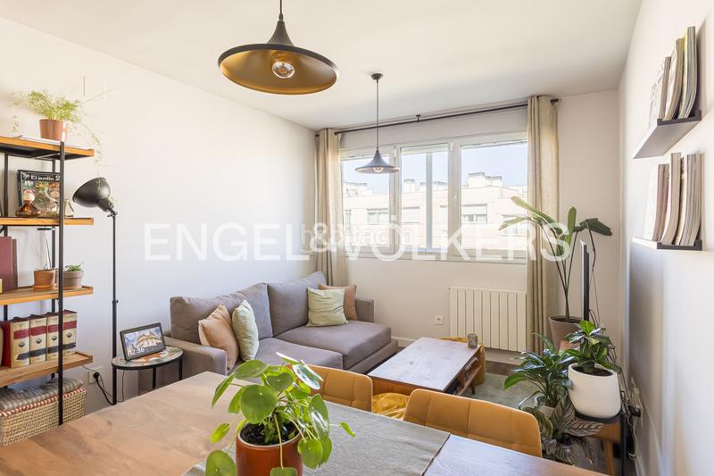 Foto 89b70d10-2f4f-4dc5-a87e-39926055086b. Apartament amb calefacció aparcament piscina a Parque Empresarial Rozas de Madrid (Las)