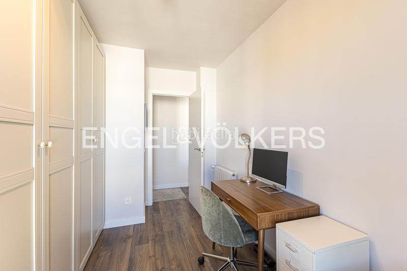 Foto b8378882-0bba-4722-9d69-08db51dbf3fe. Apartament amb calefacció aparcament piscina a Parque Empresarial Rozas de Madrid (Las)