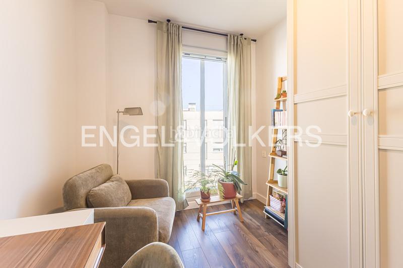 Foto f4dd9dbf-7c17-4f9e-84bc-ae8dfda9f6a9. Apartament amb calefacció aparcament piscina a Parque Empresarial Rozas de Madrid (Las)