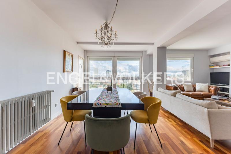 Foto 965b405e-667f-4992-8e80-d0103a3f861b. Àtic amb calefacció a El Viso Madrid