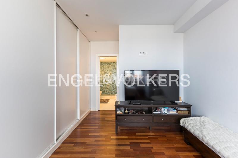 Foto cfb9ae2c-1968-46c3-bf9c-322b2c84723e. Àtic amb calefacció a El Viso Madrid