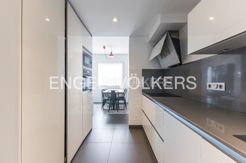 Foto d6680c98-cf8b-4530-b67d-1981d8fd6eb8. Àtic amb calefacció a El Viso Madrid