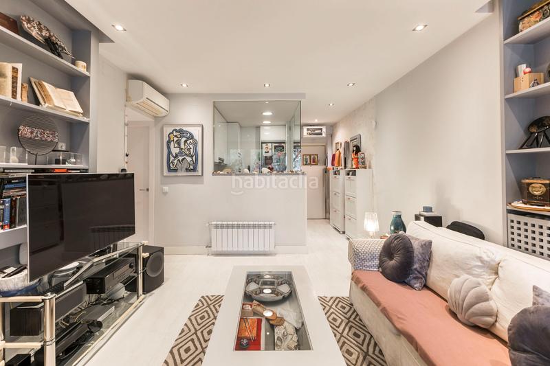 Foto 16ad8dab-5bc5-4387-95f1-a7b5b6ced17f. Apartamento exquisito apartamento en chamartín, lujo y confort moderno con estilo clásico en Madrid