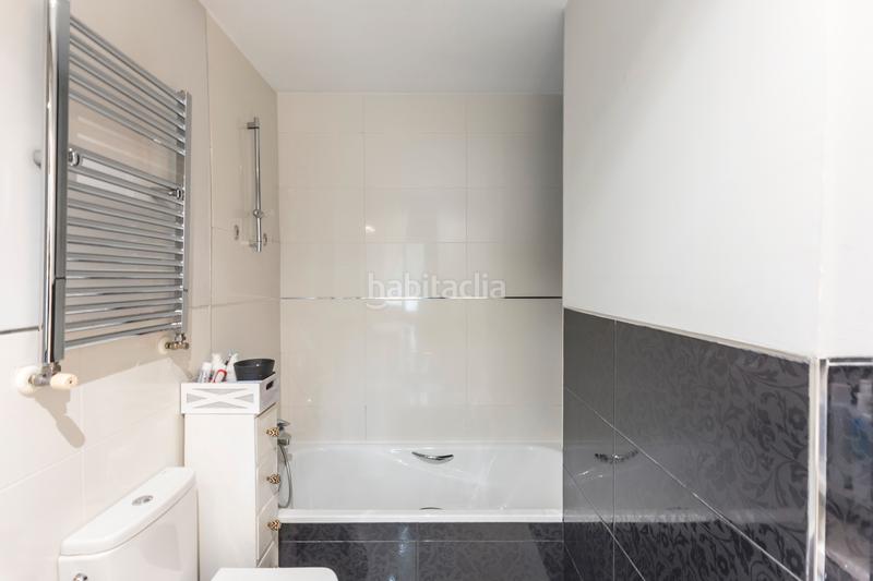 Foto 9869badd-2024-484c-9722-14011be8b537. Apartamento exquisito apartamento en chamartín, lujo y confort moderno con estilo clásico en Madrid