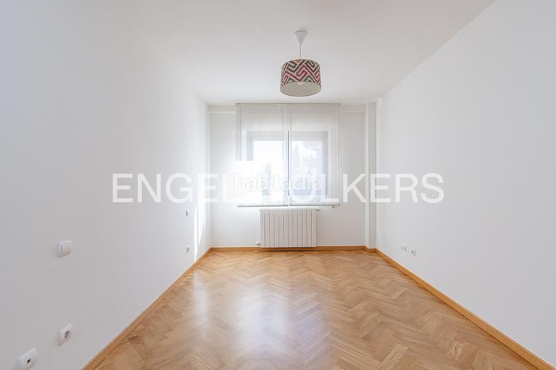 Foto 527b64e4-08f4-4694-9fa0-059ba92e20c7. Alquiler apartamento cómodo y acogedor piso en pozuelo Norte en Pozuelo de Alarcón