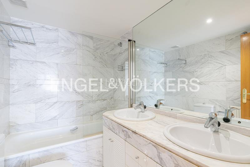 Foto dd159c3c-614b-42ba-ab6e-3ff2b85609a5. Alquiler apartamento cómodo y acogedor piso en pozuelo Norte en Pozuelo de Alarcón