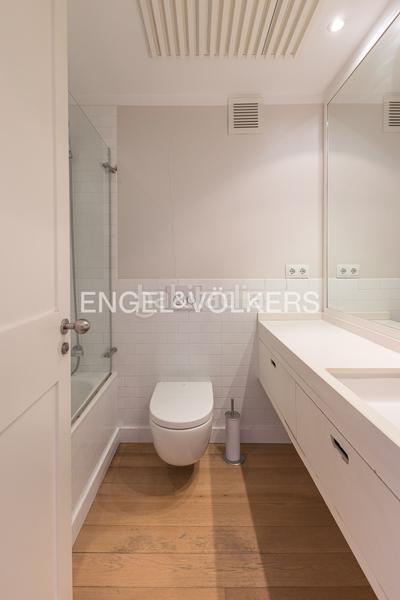 Foto c0686696-83d5-4472-a7c2-f8a36cb8eac6. Appartement avec chauffage dans Trafalgar Madrid