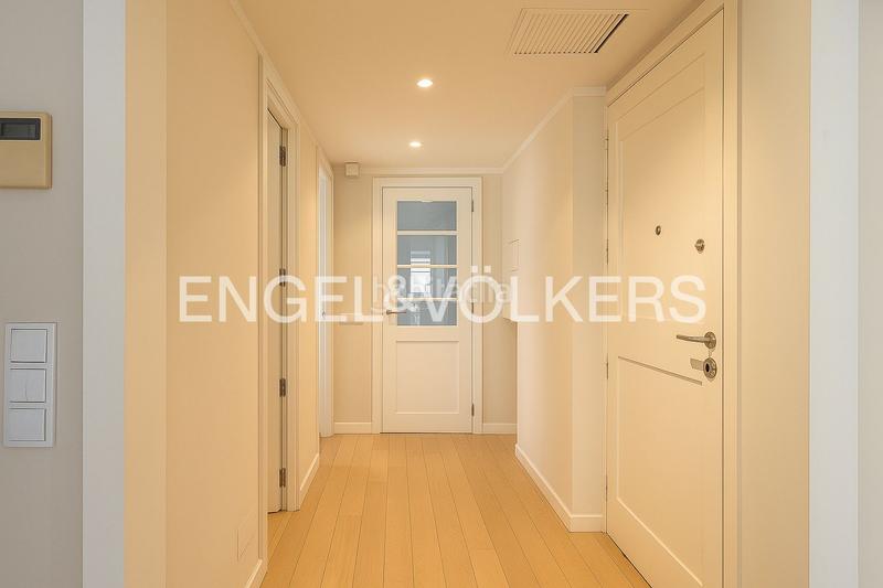 Foto db79b35c-eaab-48d1-b5fe-1dee75aa0689. Appartement avec chauffage dans Trafalgar Madrid