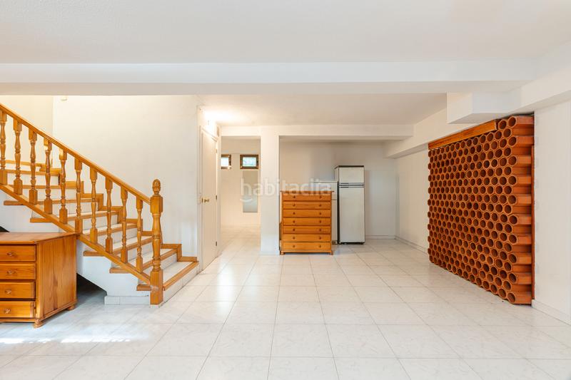 Foto 8c7298fa-507f-42e1-bcad-a4f474646672. Casa amb calefacció aparcament a V Centenario Leganés