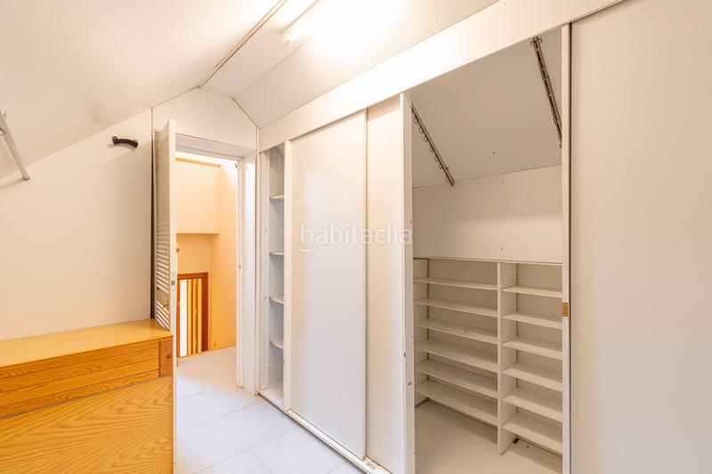 Foto 9849e564-51bc-444f-ac58-1a70b4e8d258. Casa amb calefacció aparcament a V Centenario Leganés