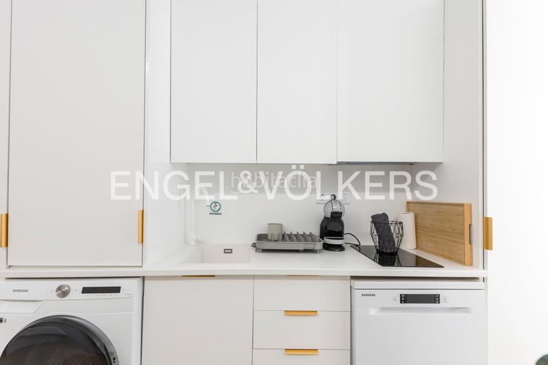 Foto ffb3531e-e05b-4c50-9d39-bddd33a3a7a3. Appartement mit heizung in Acacias Madrid