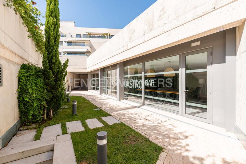 Foto 15dabfb4-8885-4c99-8ef7-ee418d0f3f3a. Appartement mit heizung parking in Valenoso Boadilla del Monte