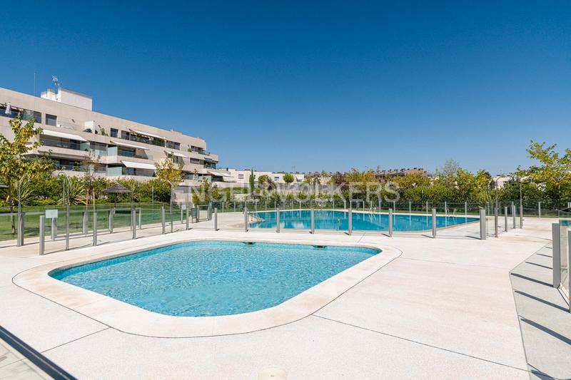 Foto 713bb167-4046-4487-93ce-14e5dfb11c1b. Appartement mit heizung parking in Valenoso Boadilla del Monte