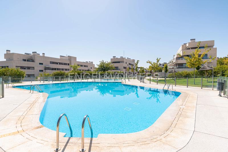 Foto d202f232-71f1-401f-8f9c-61817bd38bcf. Appartement mit heizung parking in Valenoso Boadilla del Monte
