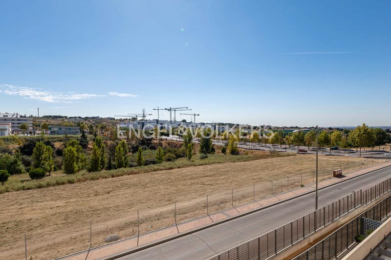 Foto dcaab9e5-0310-4bd6-b55f-b2d9e04e404c. Appartement mit heizung parking in Valenoso Boadilla del Monte