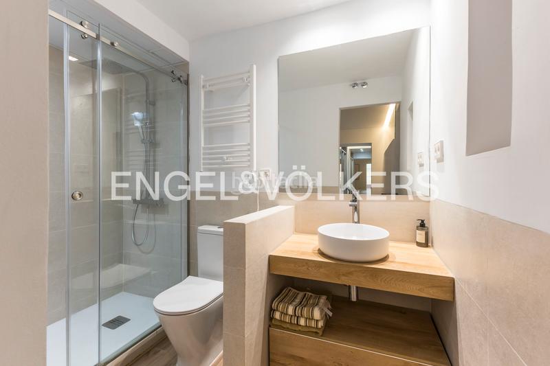 Foto 0d06e1bf-b3eb-4034-92a2-e802729ceabd. Apartament amb calefacció a Argüelles Madrid