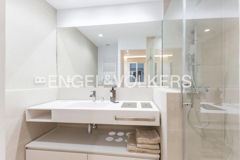 Foto 446ec975-86d0-4301-9692-a1694e707e8f. Apartament amb calefacció a Argüelles Madrid