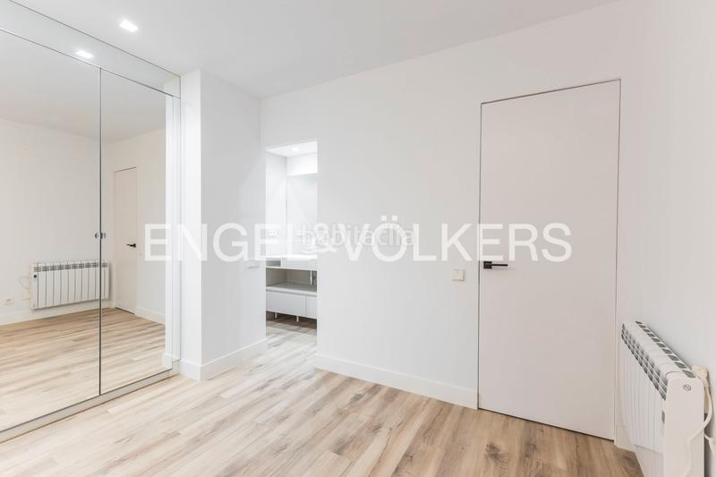 Foto b3f032cf-6556-4150-b378-819183af4291. Apartament amb calefacció a Argüelles Madrid