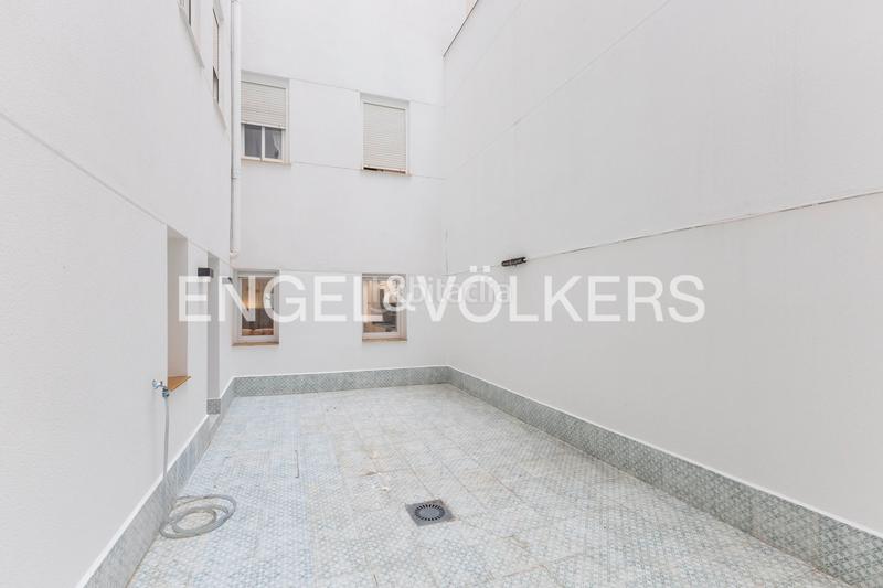 Foto ebf79682-c6c9-424b-b189-da8ccfe7200b. Apartament amb calefacció a Argüelles Madrid