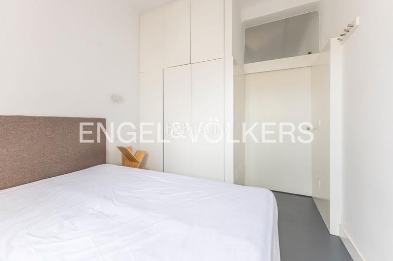 Foto 8b3e94ef-f7fc-4a8c-a4ff-0471aabebeaf. Apartamento ático exterior con terraza en retiro en Madrid