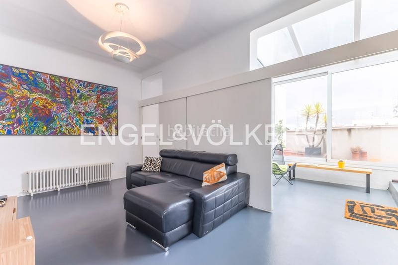 Foto c943b606-7390-4861-969c-f2bd3d3123c4. Apartamento ático exterior con terraza en retiro en Madrid