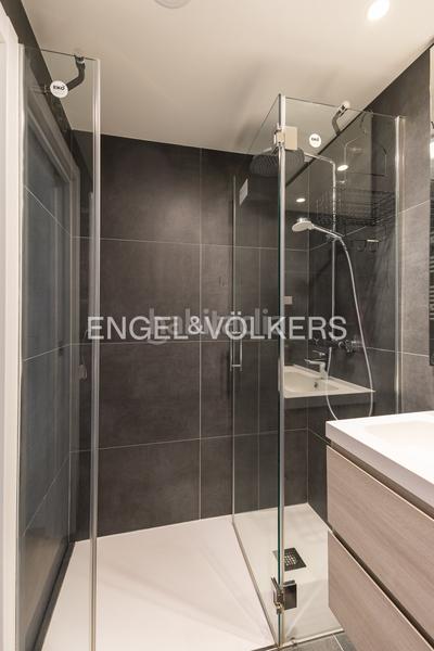 Foto 069dfcc8-cf6d-4304-9737-e4d07624ef6b. Apartament amb calefacció aparcament piscina a Estrella Madrid