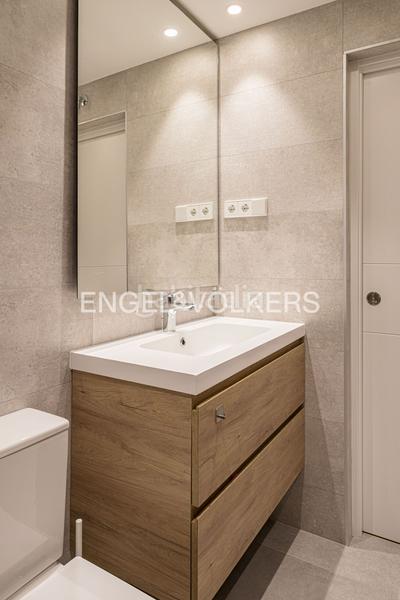 Foto 3ec8462d-b0ad-4dd0-9f4a-b4c08d221b5d. Apartament amb calefacció aparcament piscina a Estrella Madrid