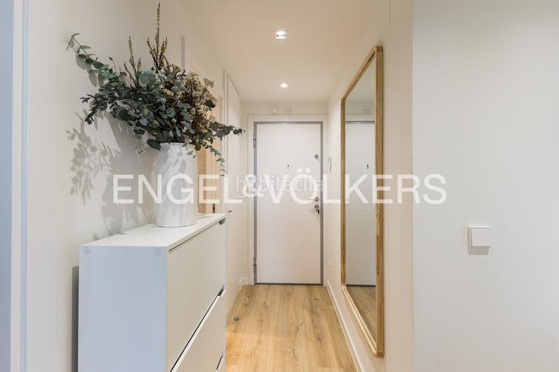 Foto 8e866aab-9c42-41db-be2d-4cd3bfcdd763. Apartament amb calefacció aparcament piscina a Estrella Madrid