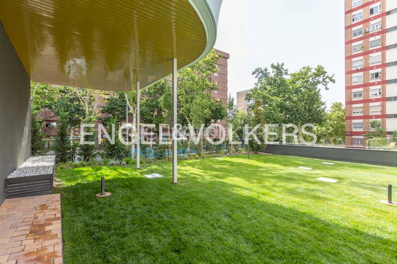 Foto d1b33477-4642-47d7-8700-47ba570d5fd8. Apartament amb calefacció aparcament piscina a Estrella Madrid