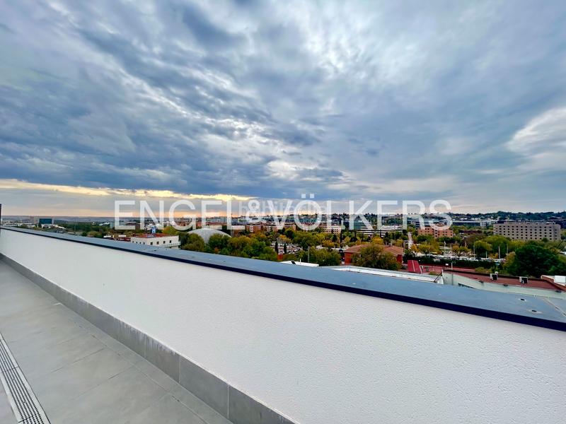 Foto 293029db-47e2-46ba-97ee-c150cb89c854. Ático  con una enorme terraza y excelentes vistas en Alcobendas
