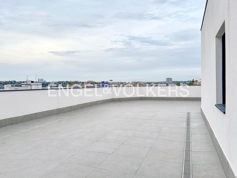 Foto 2c24e304-ff41-4f1e-afe0-72a31d5d676c. Ático  con una enorme terraza y excelentes vistas en Alcobendas