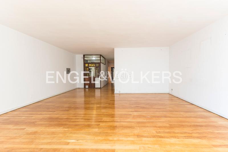 Foto 6880dbf5-6b67-4799-aa71-9abc56d33831. Appartement mit heizung parking in Goya Madrid