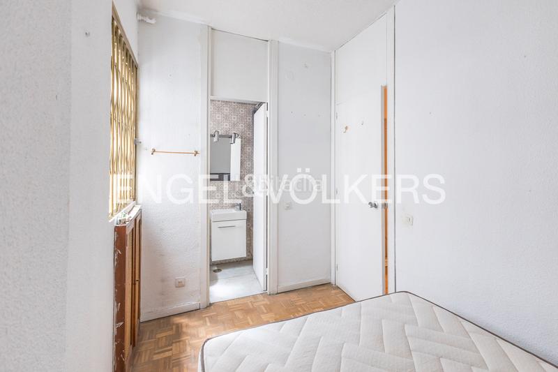 Foto 8335576b-3408-433d-939e-bcfc575468f0. Appartement mit heizung parking in Goya Madrid