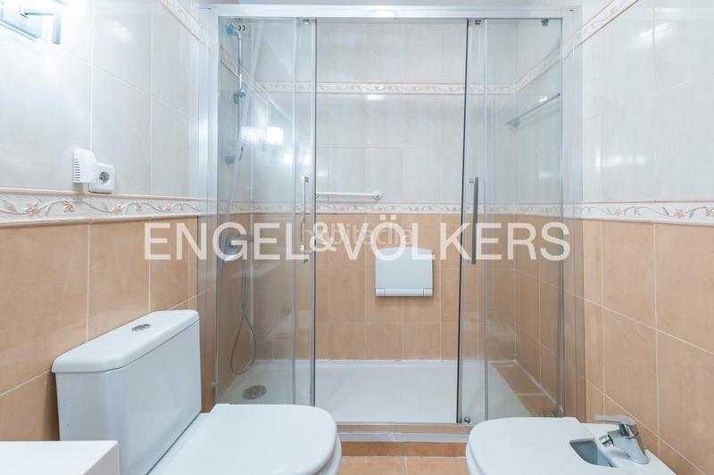 Foto 9515db6c-6bb2-462a-b548-c37c33a9007e. Appartement mit heizung parking in Goya Madrid