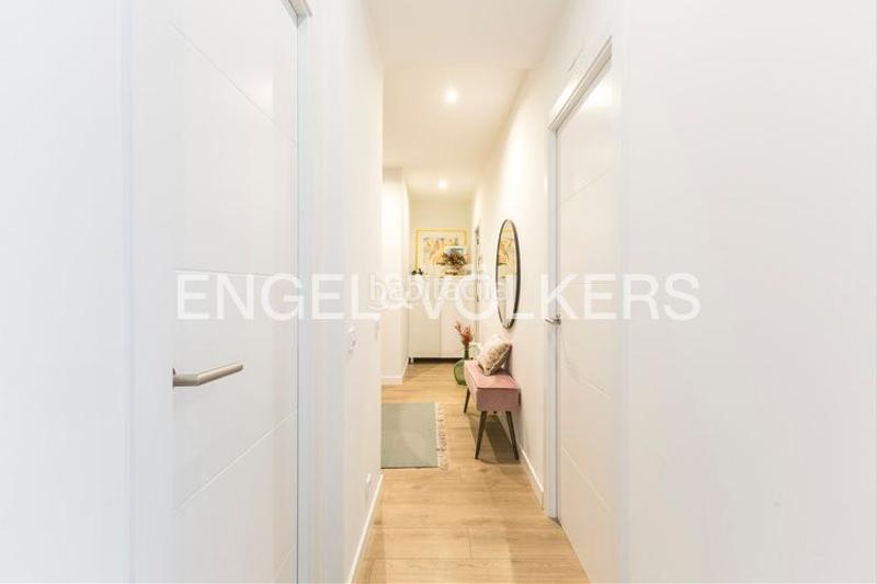 Foto 069d3338-8eed-4730-a6c9-746dd889c56d. Appartement mit heizung parking pool in San Juan Bautista Madrid