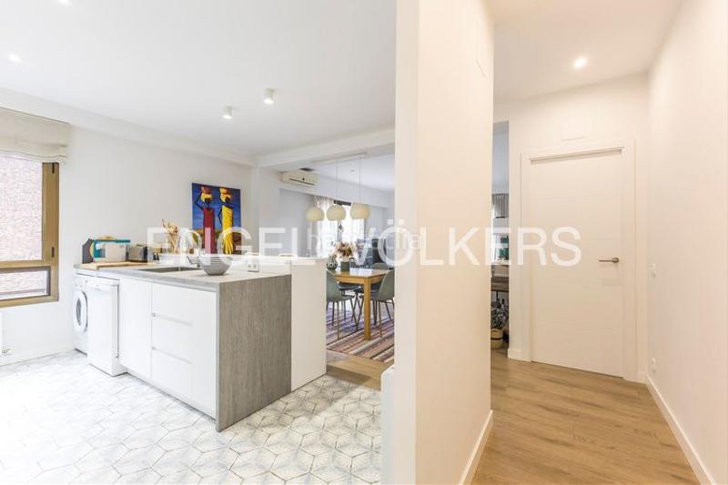 Foto 47b980e5-cd68-439f-9d4d-05823cc20acf. Appartement mit heizung parking pool in San Juan Bautista Madrid