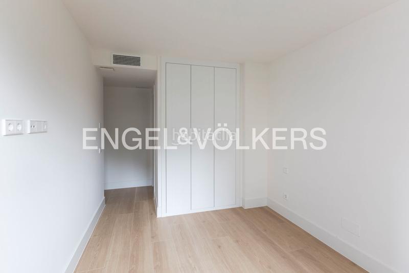 Foto 1434fd20-fb7f-4d5c-b7d9-2b886f3452e1. Apartament amb calefacció piscina a Estrella Madrid