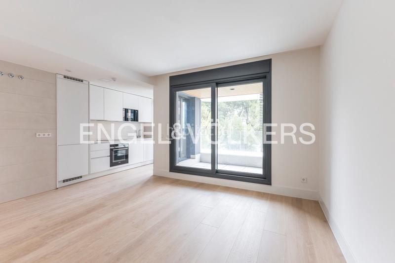 Foto 1fbfba04-301f-468a-94a0-49682e2be13a. Apartament amb calefacció piscina a Estrella Madrid