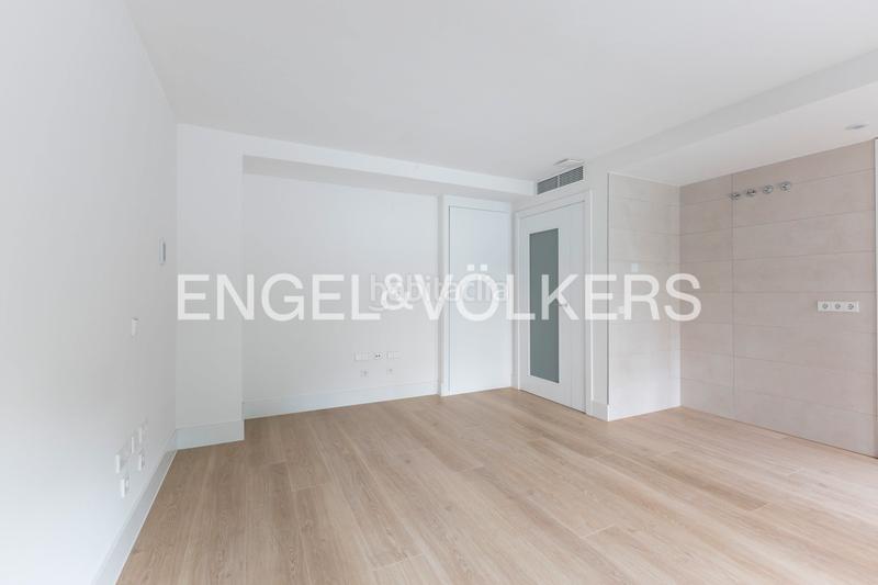 Foto 5dfdf349-4148-427e-9850-5be52178b4b8. Apartament amb calefacció piscina a Estrella Madrid