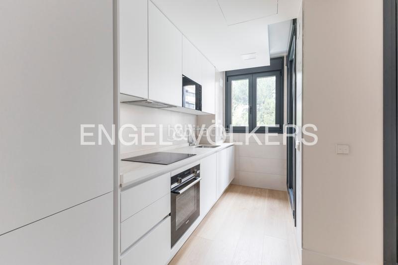 Foto ada24057-1d26-4c3b-aab9-b9cfafc0925c. Apartament amb calefacció piscina a Estrella Madrid