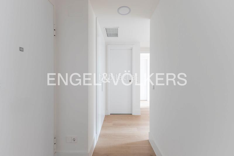 Foto b34d5631-a4b9-4eb6-a006-1a8444bd0cd5. Apartament amb calefacció piscina a Estrella Madrid