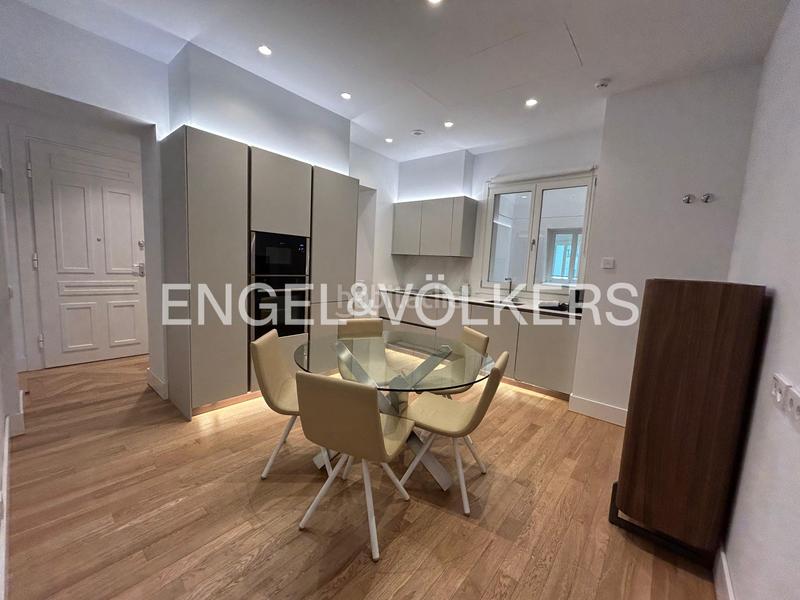 Foto f7e4862a-2c36-4ef2-81ff-475a10b27eb0. Affitto piccolo appartamento con riscaldamento in Madrid