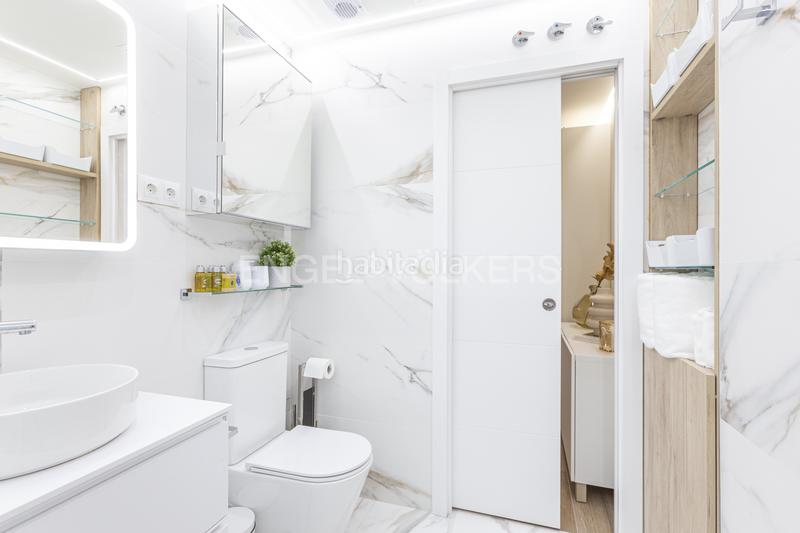 Foto 07a2679c-eee8-4a71-b0ca-ad0c206f9e0c. Alquiler apartamento fantástico loft reformado en Valdemarín en Madrid