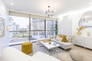 Lloguer Apartament  Calle de aguaron. Fantástico loft reformado en valdemarín