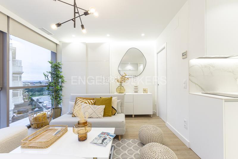 Foto e89acddc-8c24-4755-9907-11c0d401d23d. Rent apartment with heating parking pool in Valdemarín Madrid