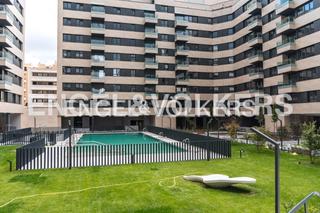 Lloguer Apartament a Ríos Rosas-Nuevos Ministerios. Piso con terraza y piscina en nuevos ministerios en alquiler