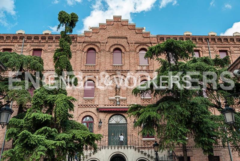 Foto 4e355c33-be49-4916-a800-971eb2065d66. Alquiler apartamento luminoso y moderno piso exterior con balcones en el barrio de salamanca. en Madrid
